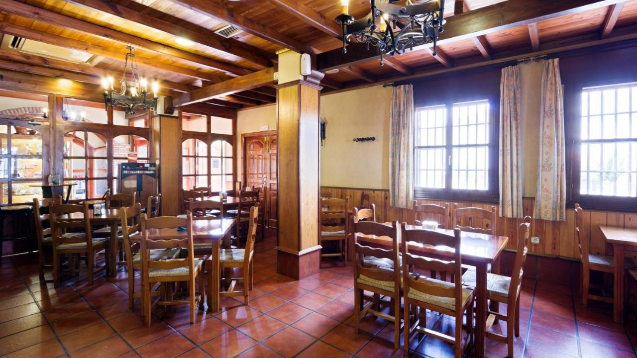 Labella - Hostal Rural Restaurante Ла-Калаорра Экстерьер фото